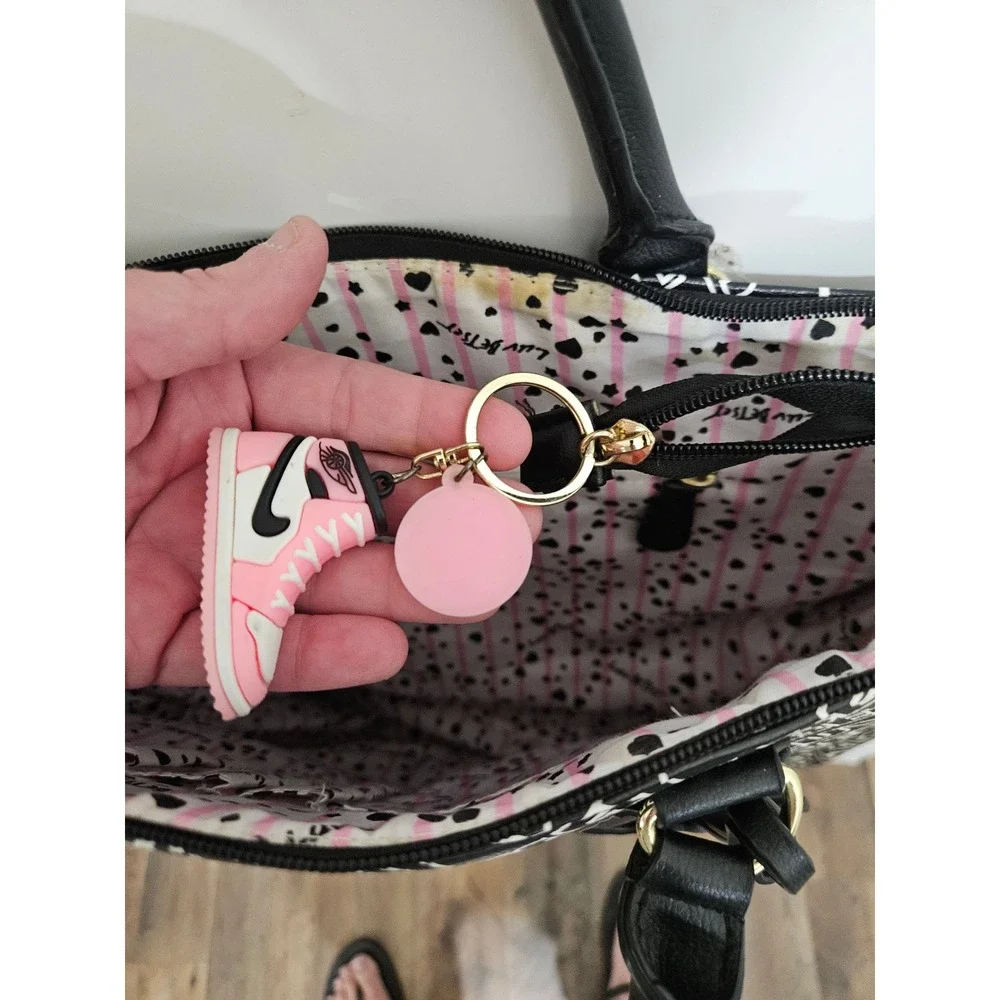 Luv Betsey Betsey Johnson Black White Logo Heart Satchel Crossbody Bag Charm Y2K